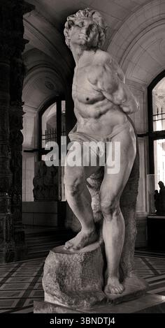 Gefangener rebellischer Sklave 1513 - 15 Grab von Papst Julius II 1443 1513 von MICHELANGELO Buonarroti 1475-1564 italienischer Bildhauer Italien Paris, Louvre, Stockfoto