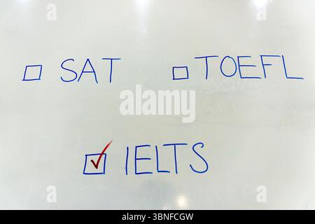 Englischunterricht. Das Sprachlernkonzept und das Bildungskonzept. Stockfoto