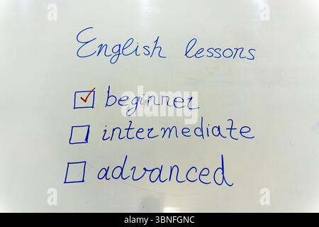 Englischunterricht. Das Sprachlernkonzept und das Bildungskonzept. Stockfoto