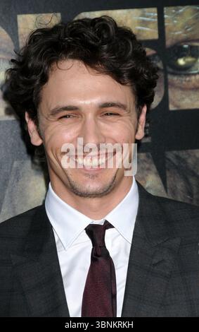 James Franco bei der Premiere von „Rise of the Planet of the Apes“ im Chinese Theater in Hollywood, Los Angeles - 28. Juli 2011 Stockfoto