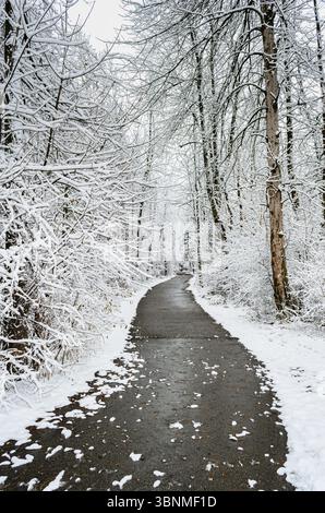 Wo es geschossen wurde, Uhrzeit, Technik, Blick, Winkel, dargestellte Konzepte oder andere spezifische Themendetails Stockfoto