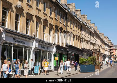 England, Somerset, Bath, Milson Street, Straßenszene Stockfoto