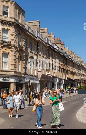 England, Somerset, Bath, Milson Street, Straßenszene Stockfoto