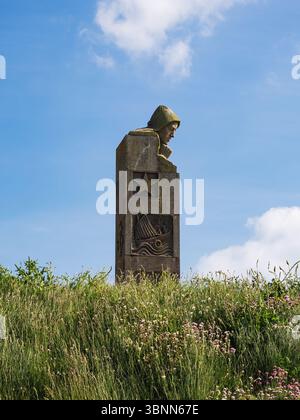 Plougonvelin, Frankreich – 20. Mai 2025: Nationales Denkmal für Seeleute, die für Frankreich in Pointe Saint-Mathieu in der Bretagne starben Stockfoto
