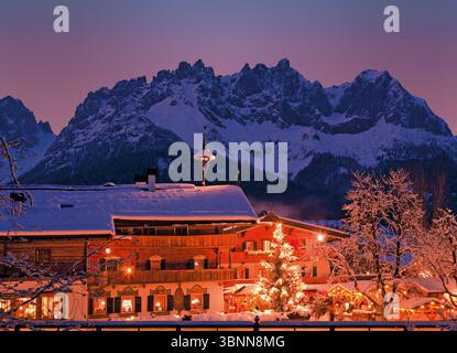Weihnachtsmarkt im Stanglwirt in Going, Tirol, Österreich Stockfoto