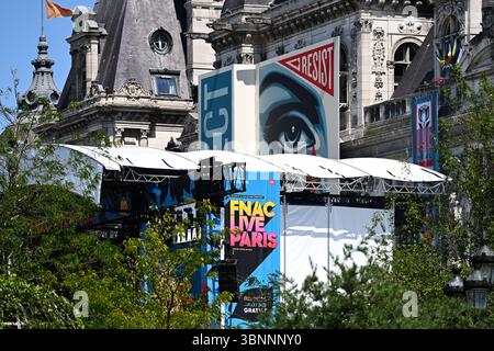 Paris, Frankreich. Juli 2025. Illustrative Fotos der FNAC LIVE PARIS Szene im Pariser Rathaus, 3. Juli 2025 - 03/07/2025 - Frankreich/Paris - Julien Mattia/Le Pictorium Credit: LE PICTORIUM/Alamy Live News Stockfoto