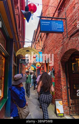 Fan Tan Alley in Chinatown von Voctoria, Kanada Stockfoto