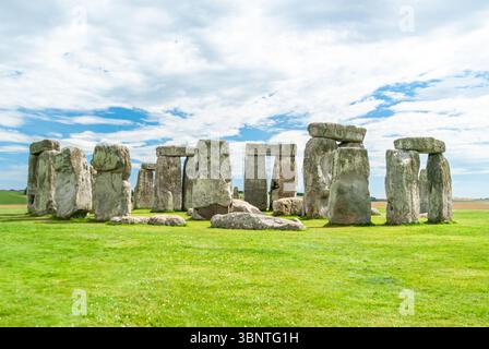 Stonehenge prähistorisches megalithisches Steinkreisdenkmal in Wiltshire England Großbritannien Stockfoto