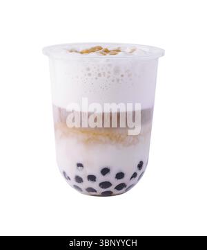 Food Stillleben, Iced Thai Milk Tea mit Blasen in Plastikbecher Stockfoto