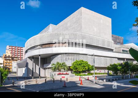 27. Juni 2024: Naha Culture Arts Theater NAHArt, ein kulturelles und künstlerisches Zentrum in Naha City, Okinawa, Japan, wurde im Oktober 2021 eröffnet Stockfoto
