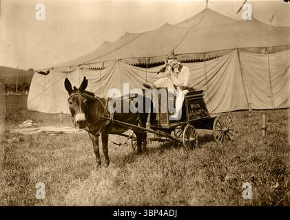 Vintage-Foto von einem Clown, Großbritannien Stockfoto