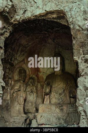 Die Longmen Grotten, chinesische buddhistische Steinschnitzereien in der Provinz Henan Stockfoto