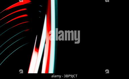 Abstraktes Bild von roten und weißen diagonalen Lichtspuren auf schwarzem Hintergrund. 3D-Rendering Stockfoto
