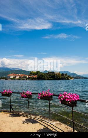 Isola Bella am Lago Maggiore, aus Stresa, Italien Stockfoto