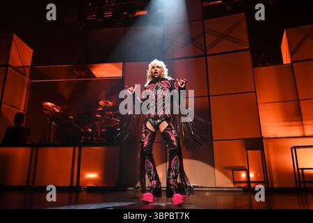 LONDON, ENGLAND - APRIL 30: Bill Kaulitz von „Tokio Hotel“ tritt am 30. April 2023 in der Indigo, O2 Arena, Greenwich auf.CAP/MAR ©MAR/Capital Pictures Stockfoto