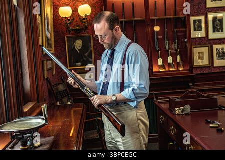 Nicholas Harlow Gunroom Manager James Purdey & Sons Stockfoto