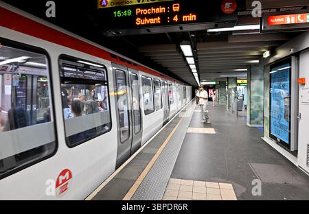 Lyon (Zentralfrankreich): Bahnhof „Foch“, U-Bahn-Linie A im 6. Arrondissement (Bezirk). Der Bahnhof wird bald einer größeren Renovierung unterzogen Stockfoto
