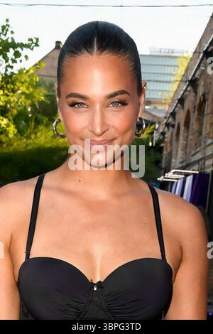 Amira Aly zu Gast bei der Fashion Show von Lascana , Summer Club im Maaya am 02.Juli 2025 in Berlin Berlin Deutschland *** Amira Aly als Gast bei der Fashion Show von Lascana , Summer Club at Maaya am 02.Juli 2025 in Berlin Berlin Deutschland Stockfoto