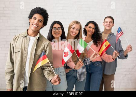 Moderne Ausbildung von internationalen Studenten oder Immigranten Stockfoto