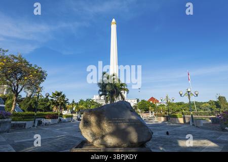 Tugu Pahlawan, das Nationaldenkmal und ein historisches Wahrzeichen in Surabaya, Heldentag, Ost-Java, Indonesien, Asien Stockfoto