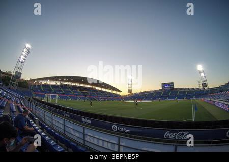Juni 2020, Getafe, MADRID, SPANIEN: Illustration, eine allgemeine Ansicht der leeren Tribüne vor der spanischen Liga LaLiga, die am 29. Juni 2020 in Getafe, Madrid, Spanien, zwischen Getafe CF und Real Sociedad im Coliseum Alfonso Perez Stadium ausgetragen wurde. (Bild: © Oscar J. Barroso/AFP7 via ZUMA Wire) Stockfoto