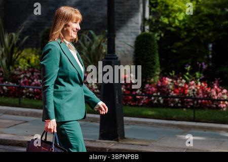 Downing Street, London, Großbritannien. Juli 2025. Rachel Reeves, Finanzkanzlerin, hat gesehen, wie er die Downing Street zu Fuß verlassen hat. Quelle: Amanda Rose/Alamy Live News Stockfoto