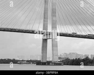 Phú Mỹ-Brücke über den Saigon-Fluss in Ho-Chi-Minh-Stadt, Vietnam Stockfoto