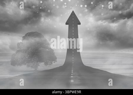 Die Asphaltstraße verwandelt sich in einen Pfeil nach oben in surreale Graustufen mit Nebel, Bäumen und Sternen Stockfoto
