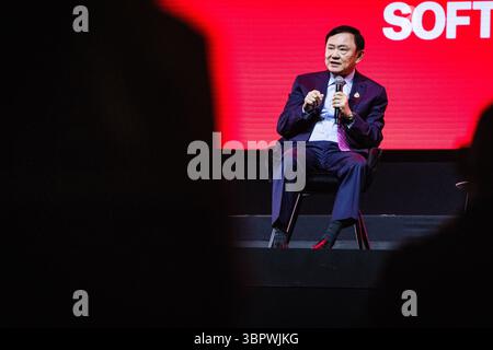 Bangkok, Bangkok, Thailand. Juli 2025. Juli''‹ 09, 2025, Bangkok, Thaksin Shinawatra, ein ehemaliger thailändischer Premierminister, der während des SPLASH-Soft Power Forums 2025 im Queen Sirikit National Convention Centre in Bangkok auf der Bühne zu sehen war. (Kreditbild: © Wissarut Weerasopon/ZUMA Press Wire) NUR REDAKTIONELLE VERWENDUNG! Nicht für kommerzielle ZWECKE! Stockfoto