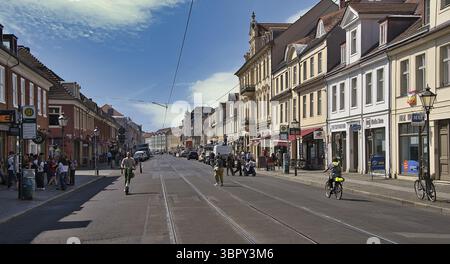 Friedrich-Ebert-Straße hinter dem Nauener Tor, Potsdam, Brandenburg, Deutschland Stockfoto