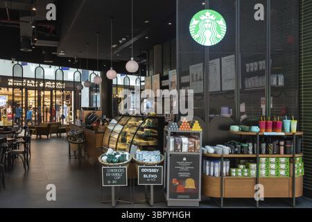Starbucks Cafe, Abu Dhabi, Vereinigte Arabische Emirate Stockfoto