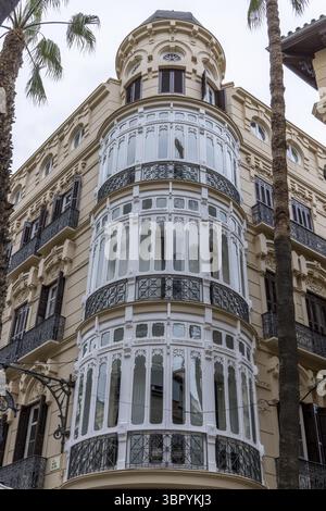 Herrliche Fassaden von Gebäuden in der Altstadt, Malaga, Andalusien, Spanien Stockfoto