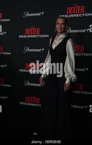 UMA Thurman nimmt am 9. Juli 2025 an Showtime und Paramount+'s Fernsehserie Dexter: Resurrection in der Alice Tully Hall in New York Teil Stockfoto