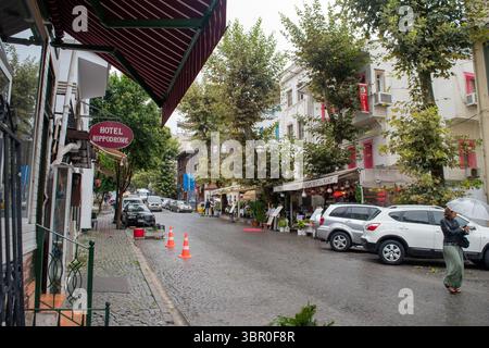 Ein Blick auf die Gegend in der Nähe des Avicenna Hotel Sultanahmet in Istanbul, Türkei. Stockfoto