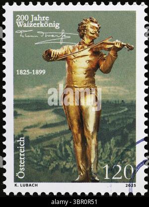 Denkmal Johann Strauss II. In Wien auf Stempel Stockfoto