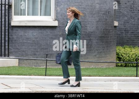 London, Großbritannien. Juli 2025. Rachel Reeves Parlamentsabgeordnete, Chancellor of the Exchequer, spaziert entlang der Downing Street in London. (Credit Image: © Dinendra Haria/SOPA Images via ZUMA Press Wire) NUR REDAKTIONELLE VERWENDUNG! Nicht für kommerzielle ZWECKE! Stockfoto