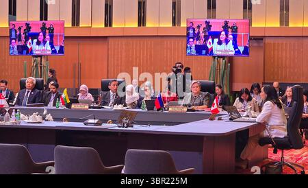 Kuala Lumpur, Malaysia. Juli 2025. Eine allgemeine Sichtweise während der Post-Ministerkonferenz des Verbandes südostasiatischer Nationen (ASEAN) auf der 58. ASEAN-Außenministertagung und der damit zusammenhängenden Treffen im Kongresszentrum in Kuala Lumpur, Malaysia am Donnerstag, den 10. Juli 2025. Foto von ASEAN/UPI Credit: UPI/Alamy Live News Stockfoto