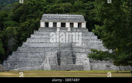30. Juli 2018, Palenque, Chiapas, Mexiko: Der Tempel der Inschriften in den Ruinen der Maya-Stadt Palenque, Nationalpark Palenque, Chiapas, Mexiko. Ein UNESCO-Weltkulturerbe. (Kreditbild: © Jon G. Fuller, Jr/VW Bilder via ZUMA Wire) Stockfoto