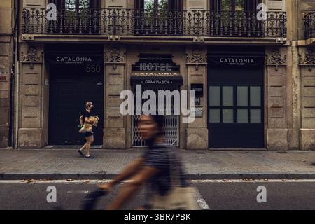 11. August 2020, Barcelona, Katalonien: Die Gran Via BCN ist eines der rund 75 % der Hotels in Barcelona, die aufgrund der anhaltenden Coronavirus-Krise geschlossen bleiben. Der Tourismus ist in der katalanischen Hauptstadt auf 12 % gesunken, nachdem Frankreich, das Vereinigte Königreich und Deutschland „Reiseverbote“ verhängt hatten. (Foto: © Matthias Oesterle/ZUMA Wire) Stockfoto