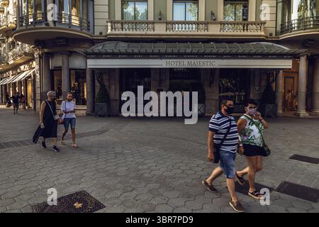 11. August 2020, Barcelona, Katalonien: Das Majestic ist eines der rund 75 % der Hotels in Barcelona, die aufgrund der anhaltenden Coronavirus-Krise geschlossen bleiben. Der Tourismus ist in der katalanischen Hauptstadt auf 12 % gesunken, nachdem Frankreich, das Vereinigte Königreich und Deutschland „Reiseverbote“ verhängt hatten. (Foto: © Matthias Oesterle/ZUMA Wire) Stockfoto