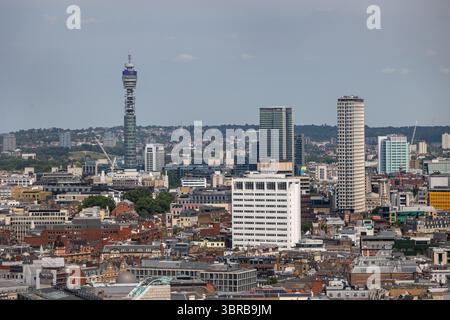 Blick auf den BT Tower in vom London Eye, 2025 Stockfoto