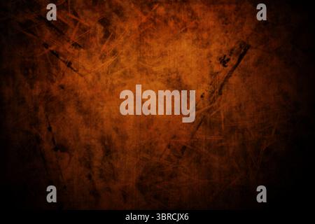 Die grungy zerkratzte orangebraune Textur zeigt dunkle Flecken und verblasste Flecken in flacher Form Stockfoto
