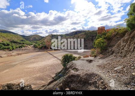 Marshal Antonio José de Sucre Hängebrücke, Fußgängerbrücke über den Pilcomayo in Bolivien Stockfoto