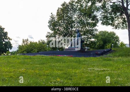 07.07.2025- Minsk, Weißrussland - Denkmal für Puschkin, russischen Dichter Stockfoto