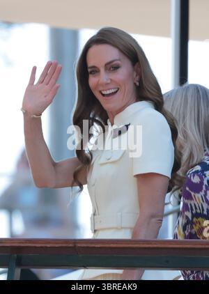 London, Großbritannien. Juli 2025. Catherine, Prinzessin von Wales, kommt am Samstag, den 12. Juli 2025 bei den Wimbledon Championships 2025 für das Women's Singles Final in London an. Foto: Hugo Philpott/UPI Credit: UPI/Alamy Live News Stockfoto