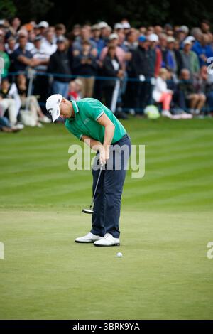 Alexander Noren BMW PGA Championship 2015, Wentworth Club West, Surrey, England. UK. 21. Mai 2025 Bild von: Mark Newcombe / visionsingolf.com die BMW PGA Championship 2015 fand vom 21. Bis 24. Mai 2015 auf dem West Course des Wentworth Clubs in Virginia Water, Surrey, England, statt. Diese Veranstaltung markiert die 61. Ausgabe des Turniers und war ein wichtiger Bestandteil des European Tour-Kalenders.​ Stockfoto