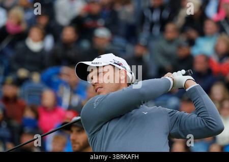 Danny WILLETT am 3. Tag der Open Championship 2015 war die 144. Ausgabe dieses renommierten Golfturniers, das vom 16. Bis 20. Juli 2015 auf dem historischen Old Course in St Andrews in Fife, Schottland, ausgetragen wurde. Diese Veranstaltung war das 29. Mal, dass die Open in St. Andrews veranstaltet wurde, oft auch als „Heimat des Golfs“ bezeichnet.​ Stockfoto