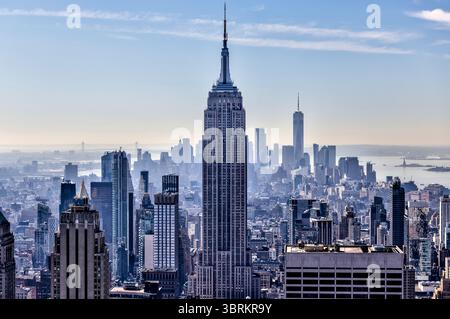 New York, New York - 1. Februar 2022: Luftansichten auf das Empire State Building in New York City Stockfoto