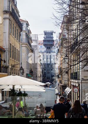 Der Santa Justa Lift in Lissabon, Portugal. Stockfoto