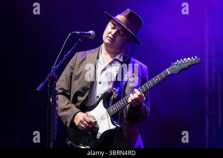 Bodelva, Großbritannien. Juli 2025. Die Libertines treten bei den letzten Eden Sessions 2025 im Eden Project in Cornwall auf. Die Band wurde Anfang der 2000er Jahre durch ihre Musik und den illegalen Drogenkonsum von Pete Doherty bekannt. Die Band veröffentlichte vier Alben, darunter 2004er All Quiet on the Eastern Esplanade, die als Rückkehr zu ihren musikalischen Wurzeln gefeiert wurde. Die Band besteht aus Carl Barat, Pete Doherty, John Hassall und Gary Powell am Schlagzeug. Quelle: Mark Passmore/ Alamy Live News Stockfoto